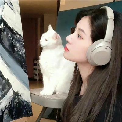 我现在只想一个人静静